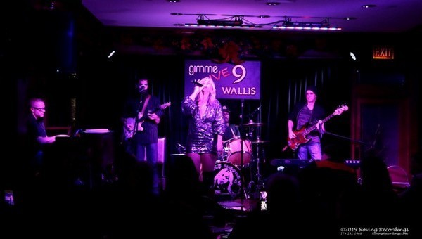 Eliza Neals @ 9Wallis