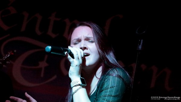 Carolyn Rae & The Rumors @ Central Tavern