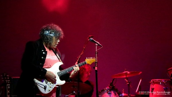 Jon Butcher @ Showcase Live