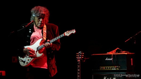Jon Butcher @ Showcase Live