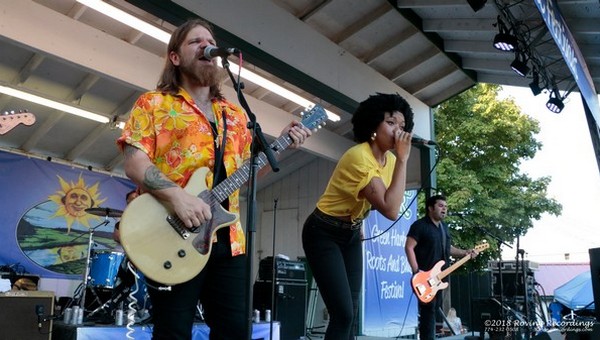 Nikki Hill @ The Marshfield Fair