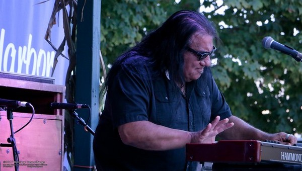 Walter Trout @ The Marshfield Fair